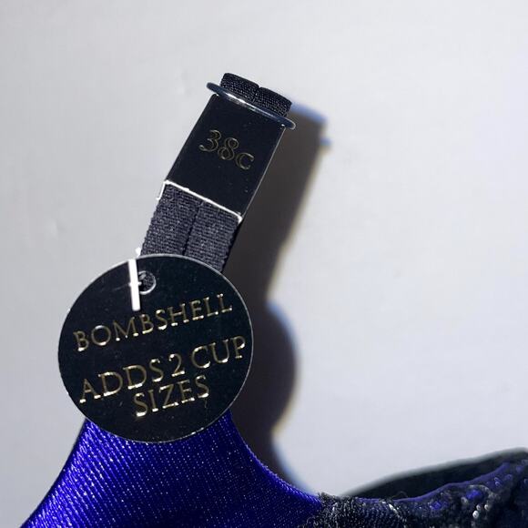 Victoria's Secret Bra 38C Blue Black Lace Bombshell Plunge Padded 2 Cup Holiday - Picture 2 of 9